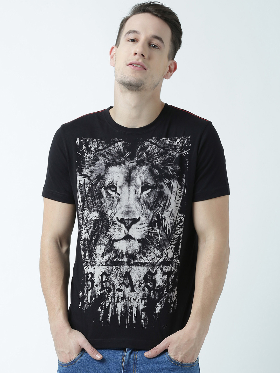 

Huetrap Men Black Printed Round Neck T-shirt