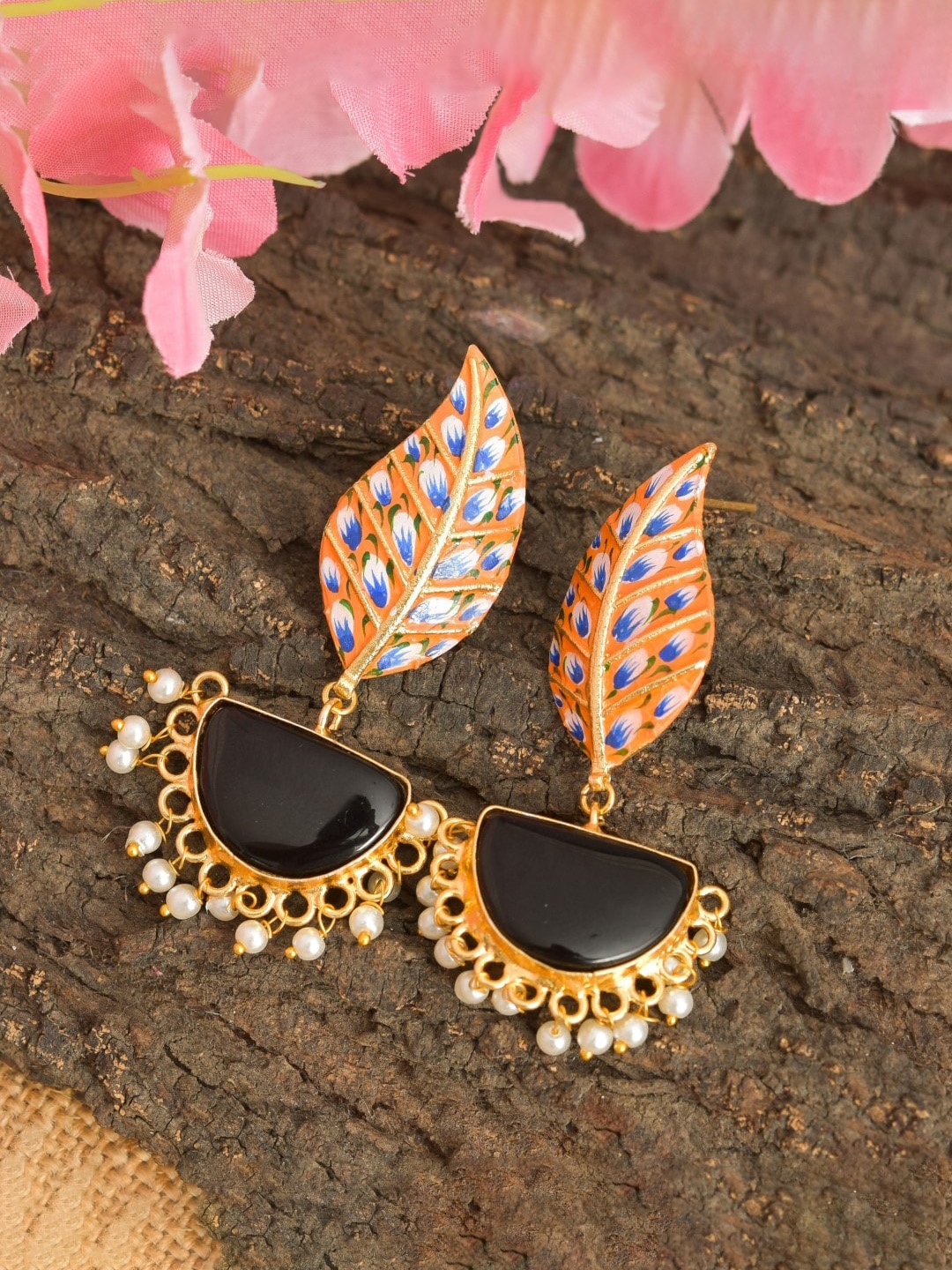 

ROHINIKA Gold-Plated Leaf Shaped Crystal Drop Earrings