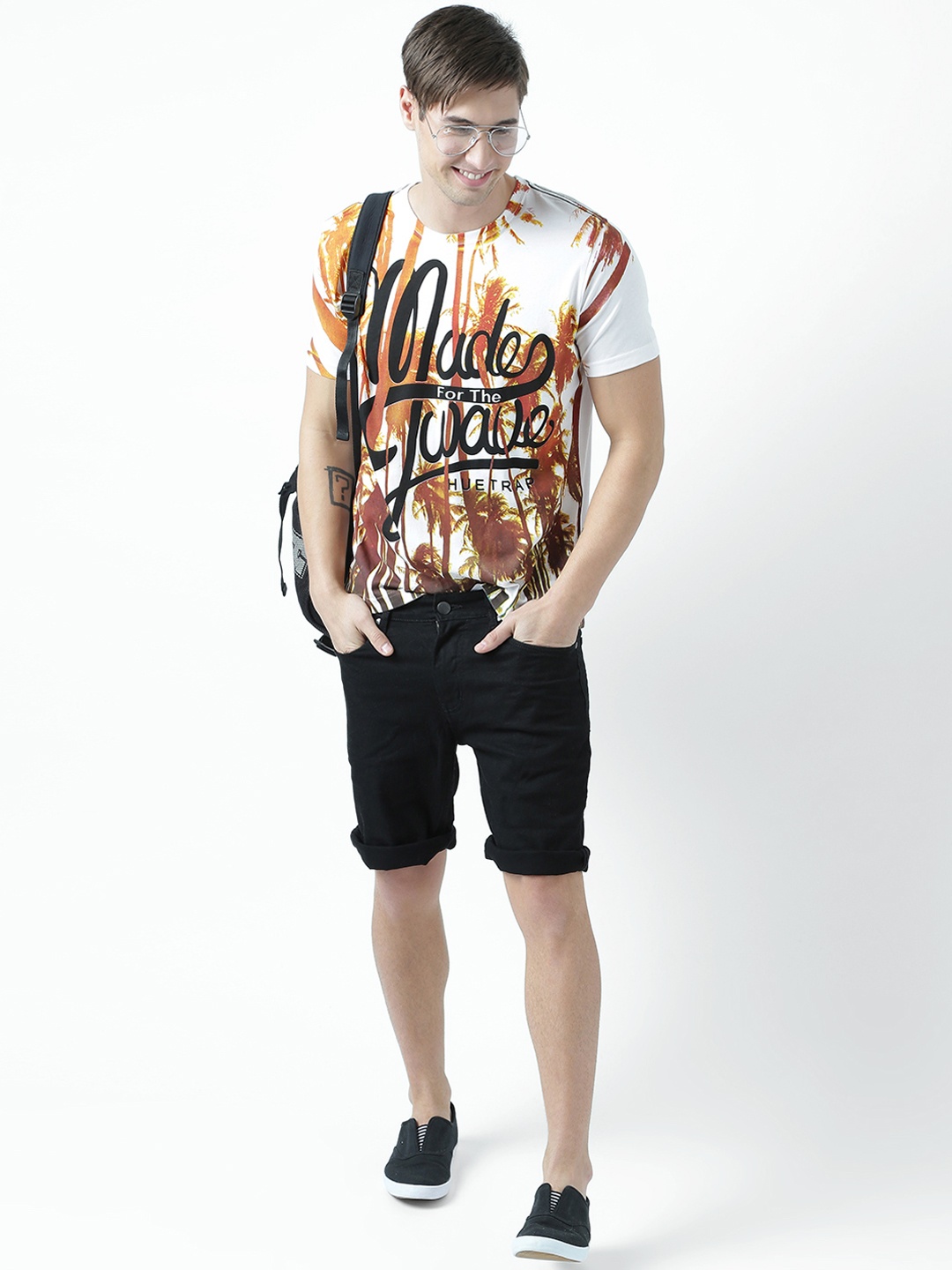 

Huetrap Men White Printed Round Neck T-shirt