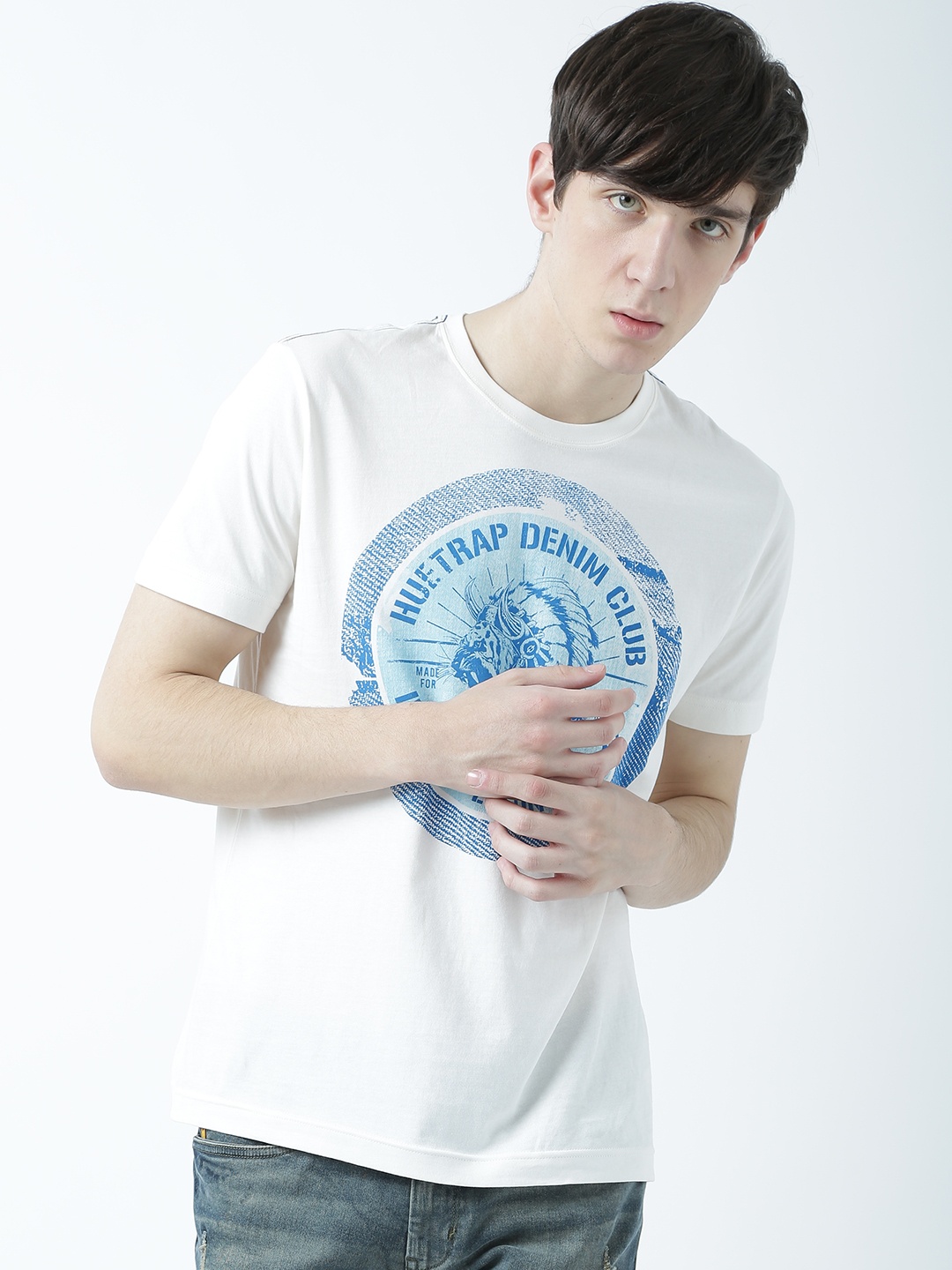 

Huetrap Men Off-White Printed Round Neck T-shirt