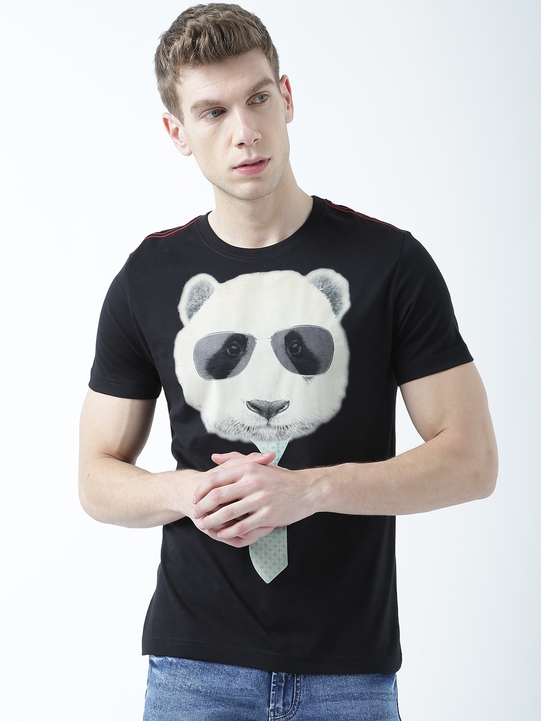 

Huetrap Men Black Printed Round Neck T-shirt