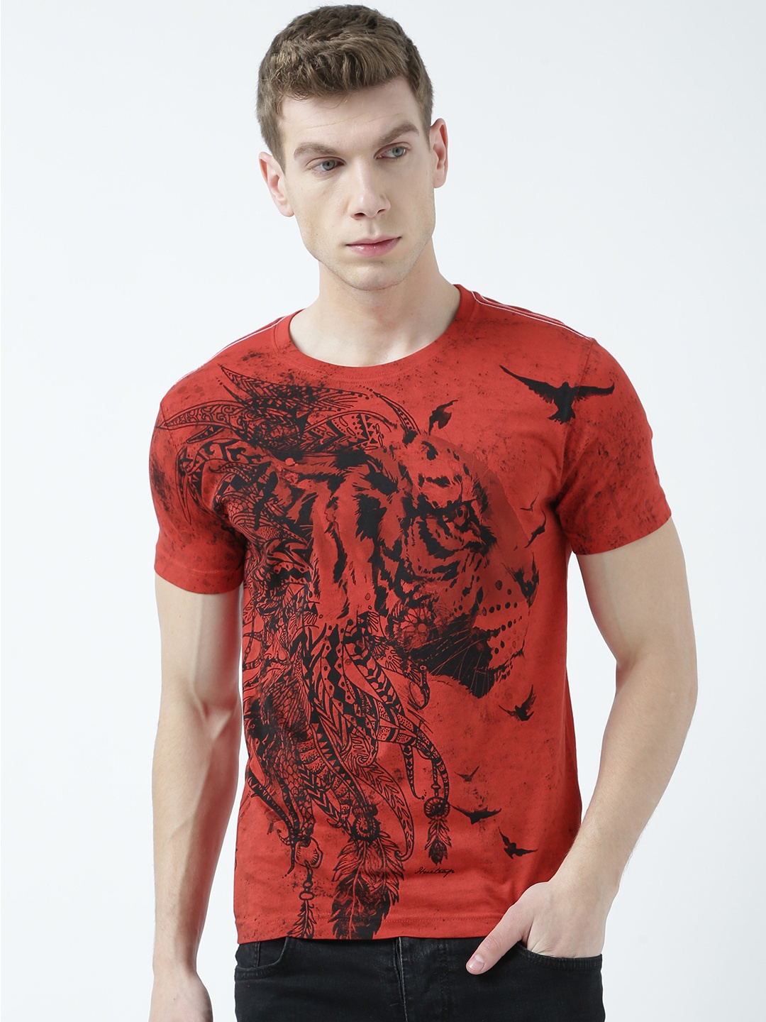 

Huetrap Men Red Printed Round Neck T-shirt