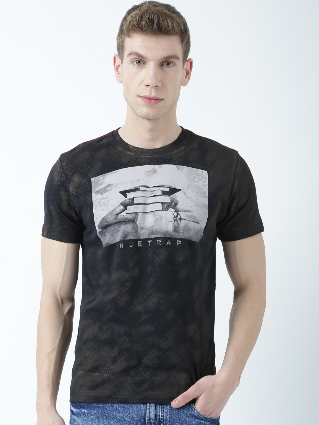 

Huetrap Men Black Printed Round Neck T-shirt