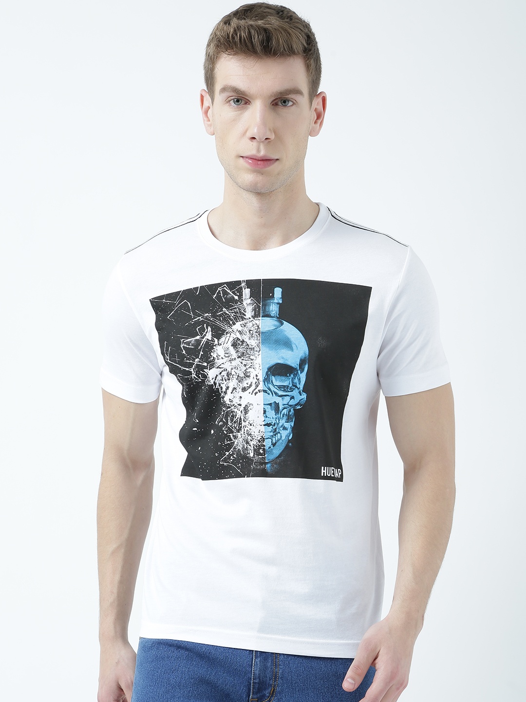 

Huetrap Men White Printed Round Neck T-shirt