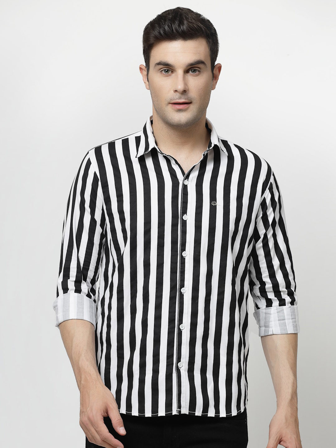 

ADWYN PETER Vertical Striped Spread Collar Cotton Casual Shirt, Black