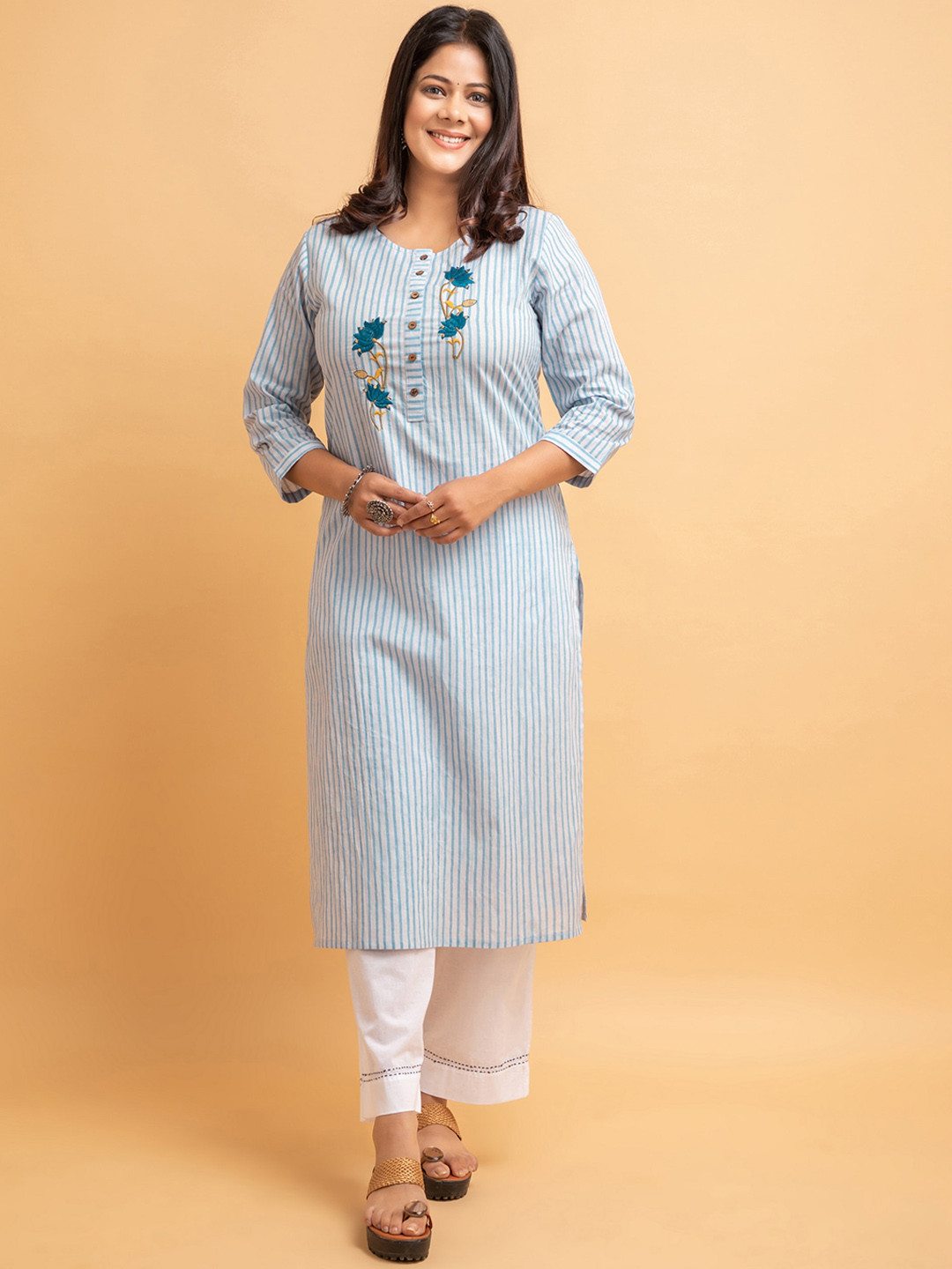 

SUTI Striped Regular Thread Work Pure Cotton Kurta With Palazzos, Navy blue
