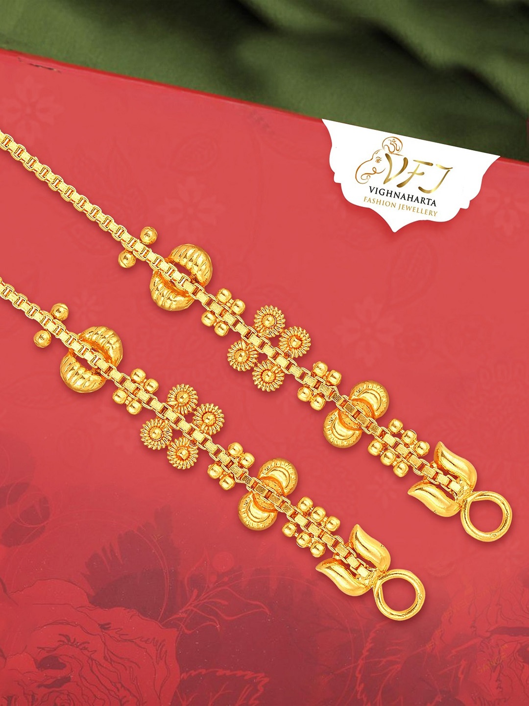 Vighnaharta Gold-Plated Contemporary Shaped Ear Cuff Earrings