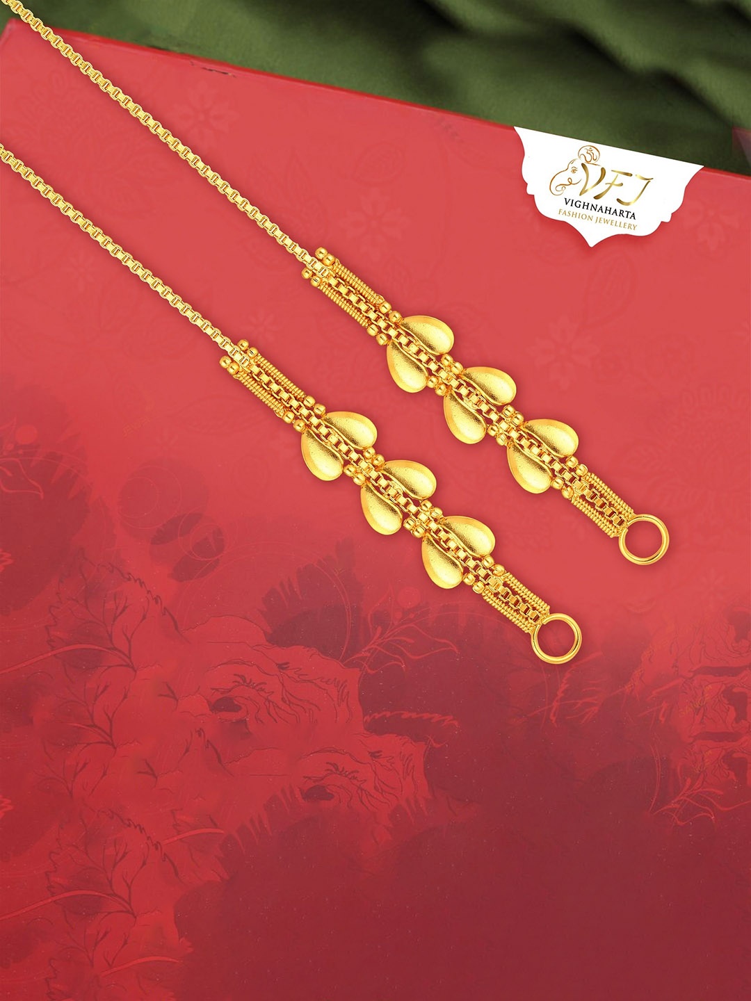 Vighnaharta Gold-Plated Contemporary Shaped Ear Cuff Earrings