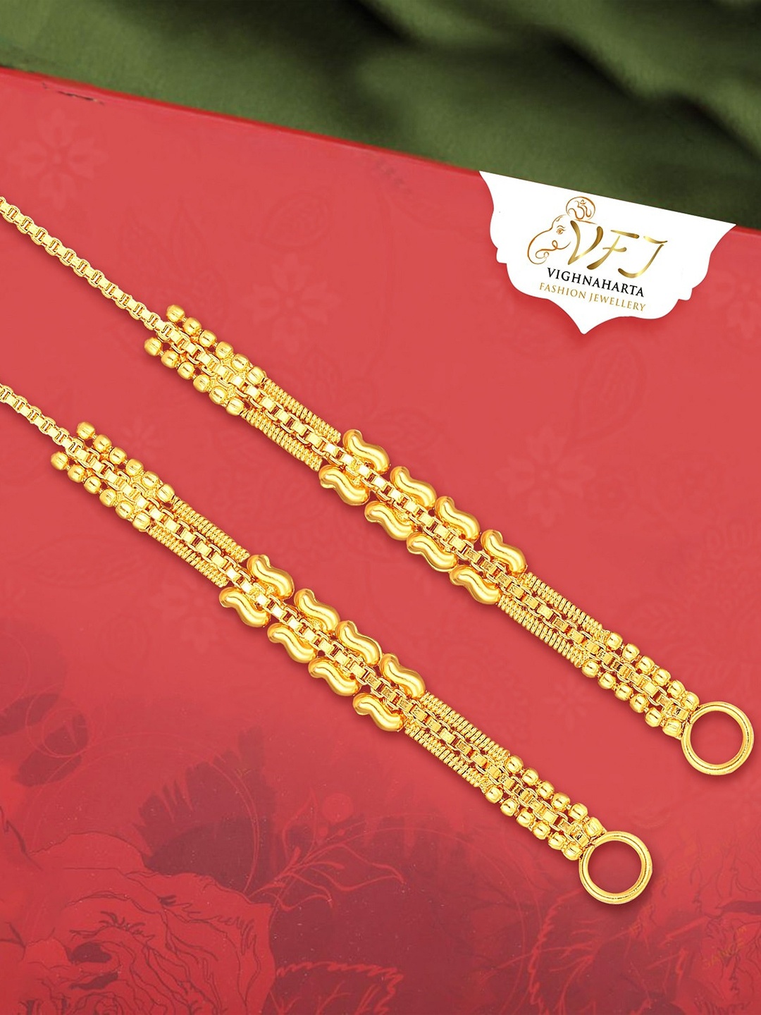 Vighnaharta Gold-Plated Contemporary Shaped Ear Cuff Earrings