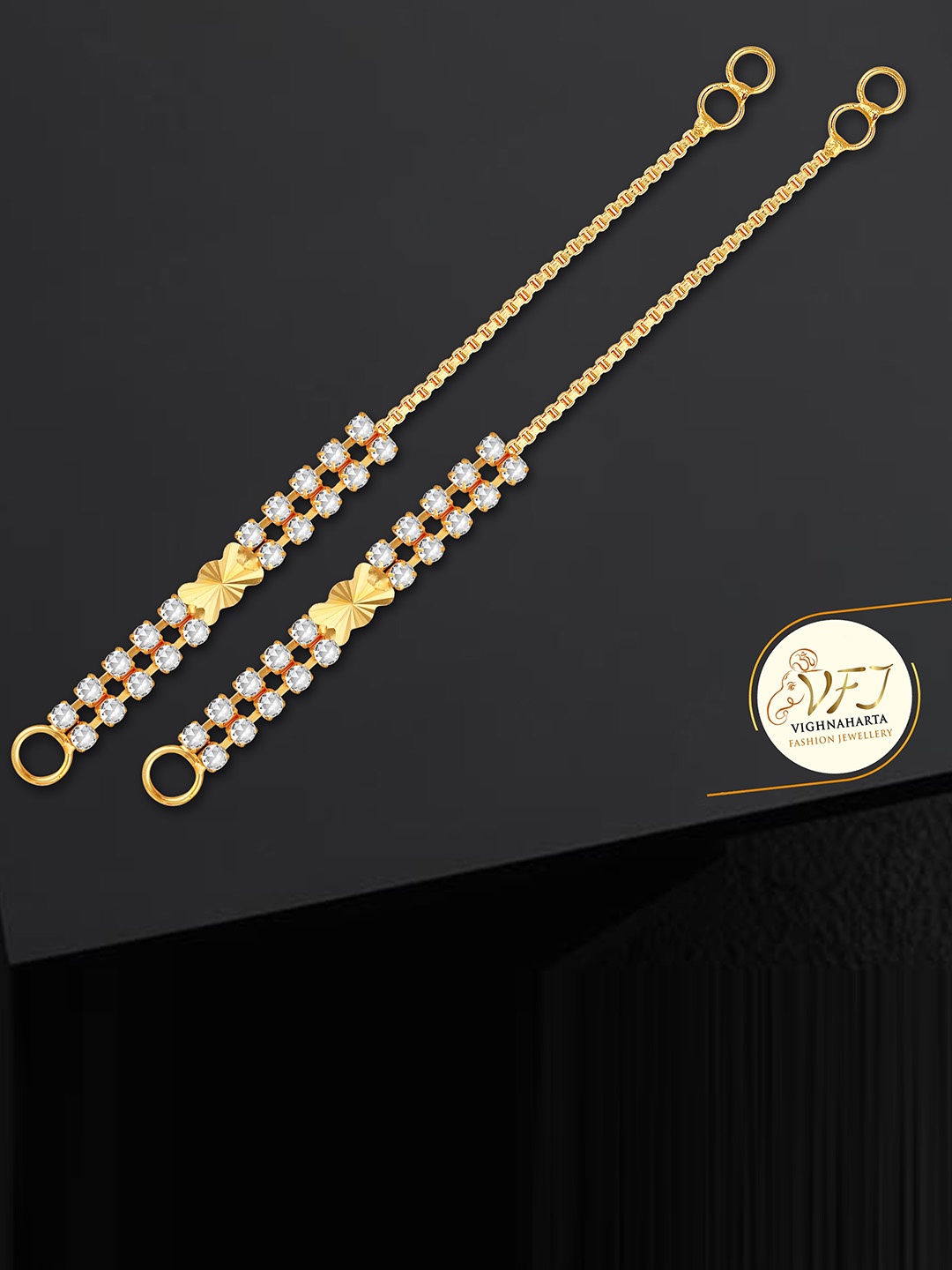

Vighnaharta Gold-Plated Artificial Beads Teardrop Shaped Ear Chain Kanoti