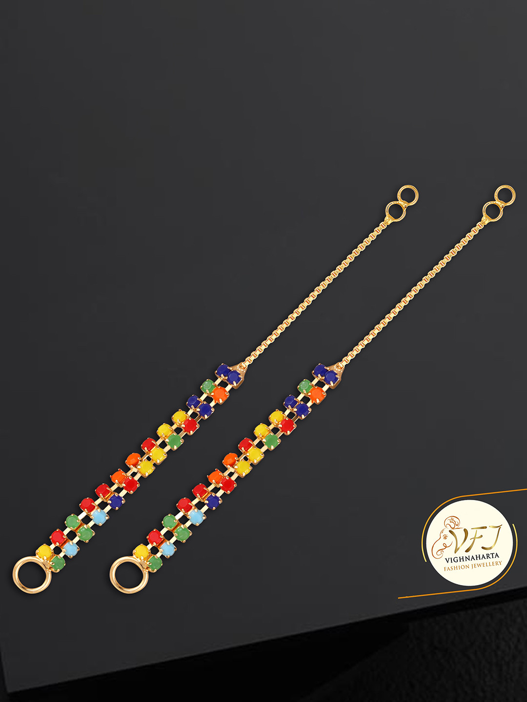 

Vighnaharta Gold-Plated Teardrop Shaped Ear Chain Kanoti