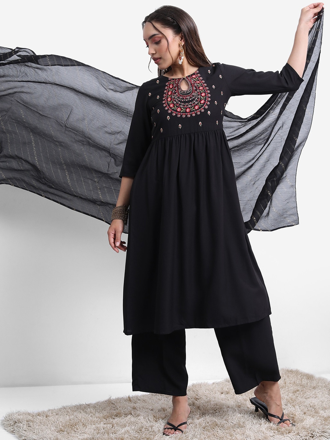 

Vishudh Black Floral Embroidered Keyhole Neck A-Line Kurta With Palazzos & Dupatta