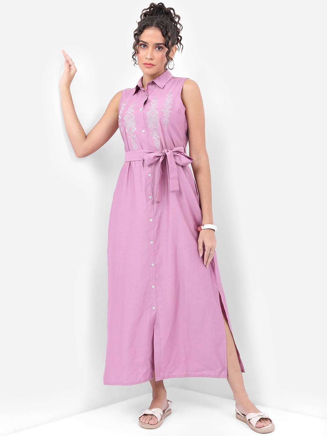 

Vishudh Mauve Solid Printed A-Line Maxi Dress
