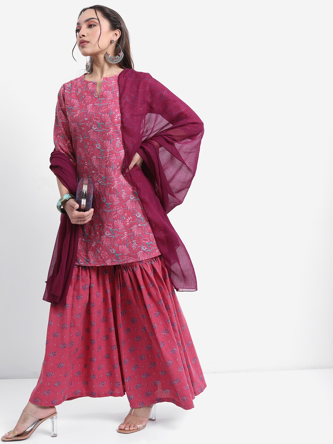 

Vishudh Pink & Purple Floral Printed Regular Kurta With Sharara & Dupatta