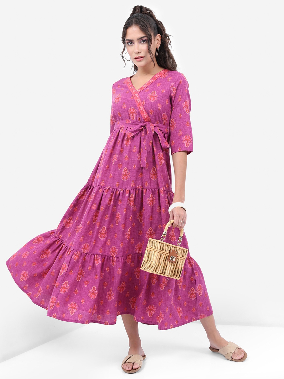 

Vishudh Magenta Ethnic Motifs Print Tiered A-Line Maxi Ethnic Dress