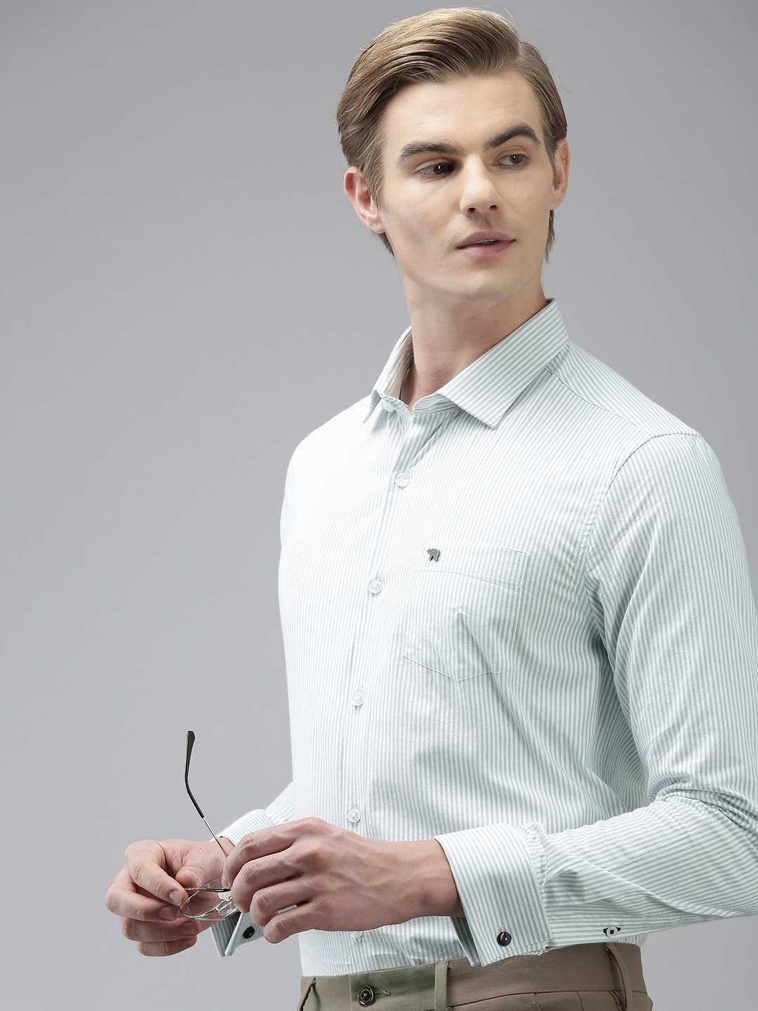 

THE BEAR HOUSE Men Grey Slim Fit Opaque Striped Semiformal Shirt