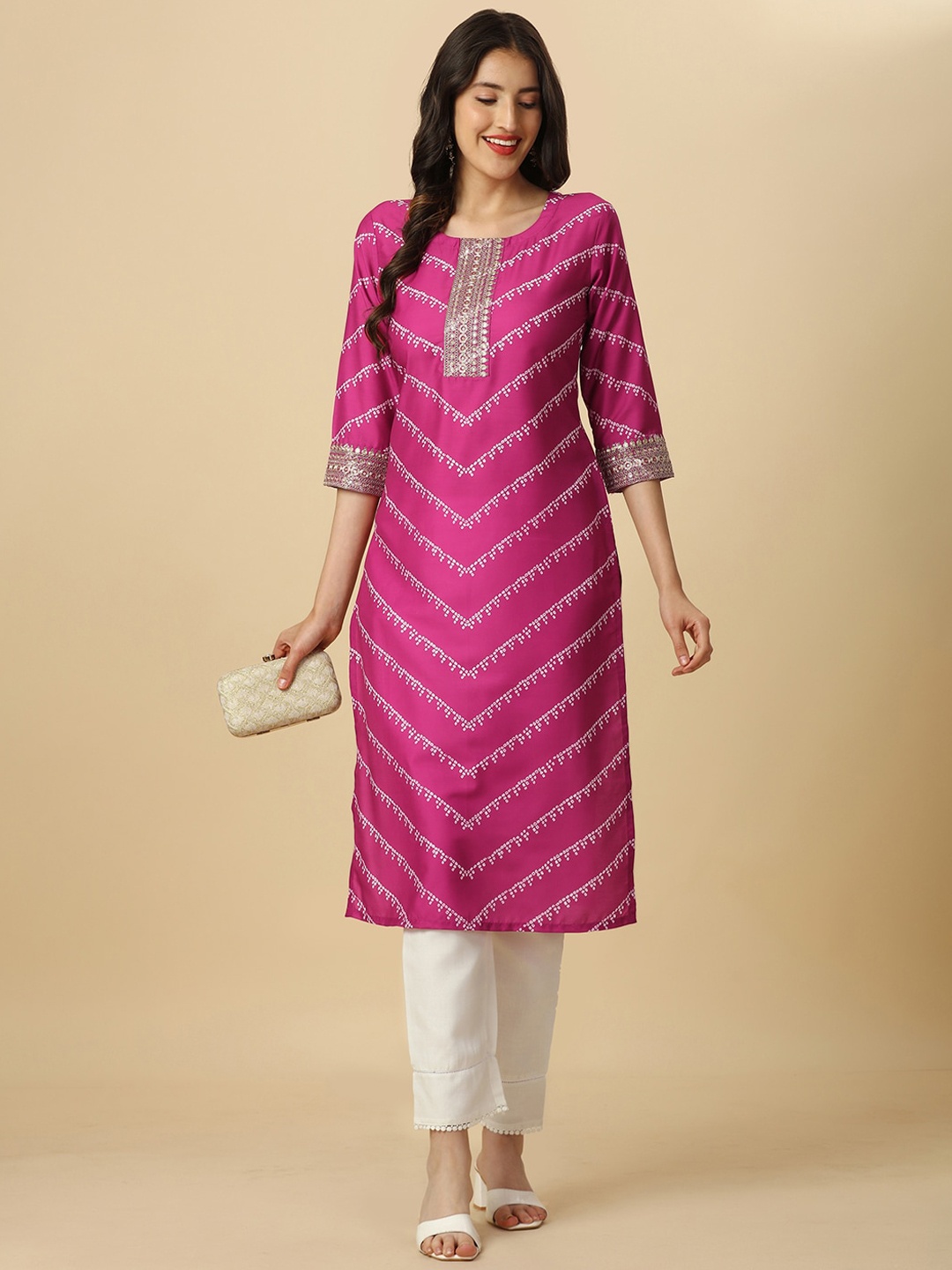 

HERE&NOW Pink & White Bandhani Printed Sequinned Straight Kurta