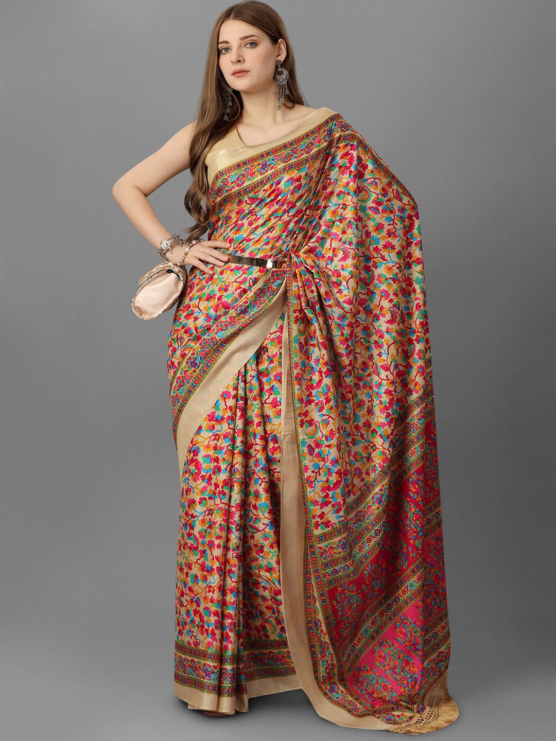 

GORGONE Floral Printed Silk Blend Saree, Beige