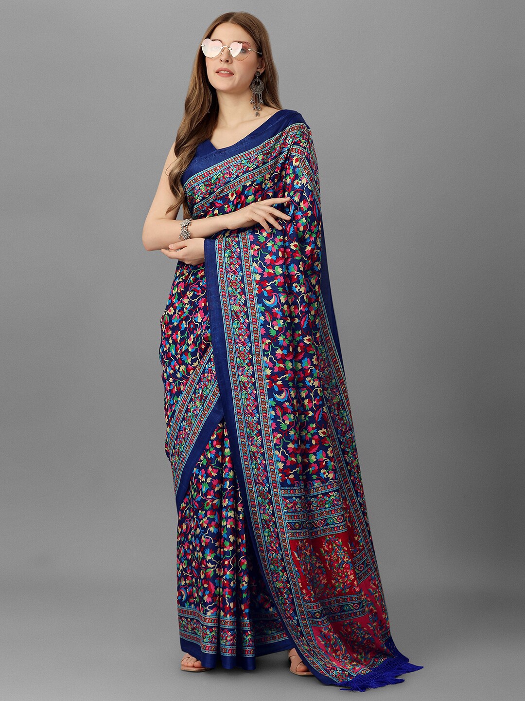 

GORGONE Ethnic Motifs Printed Saree, Blue