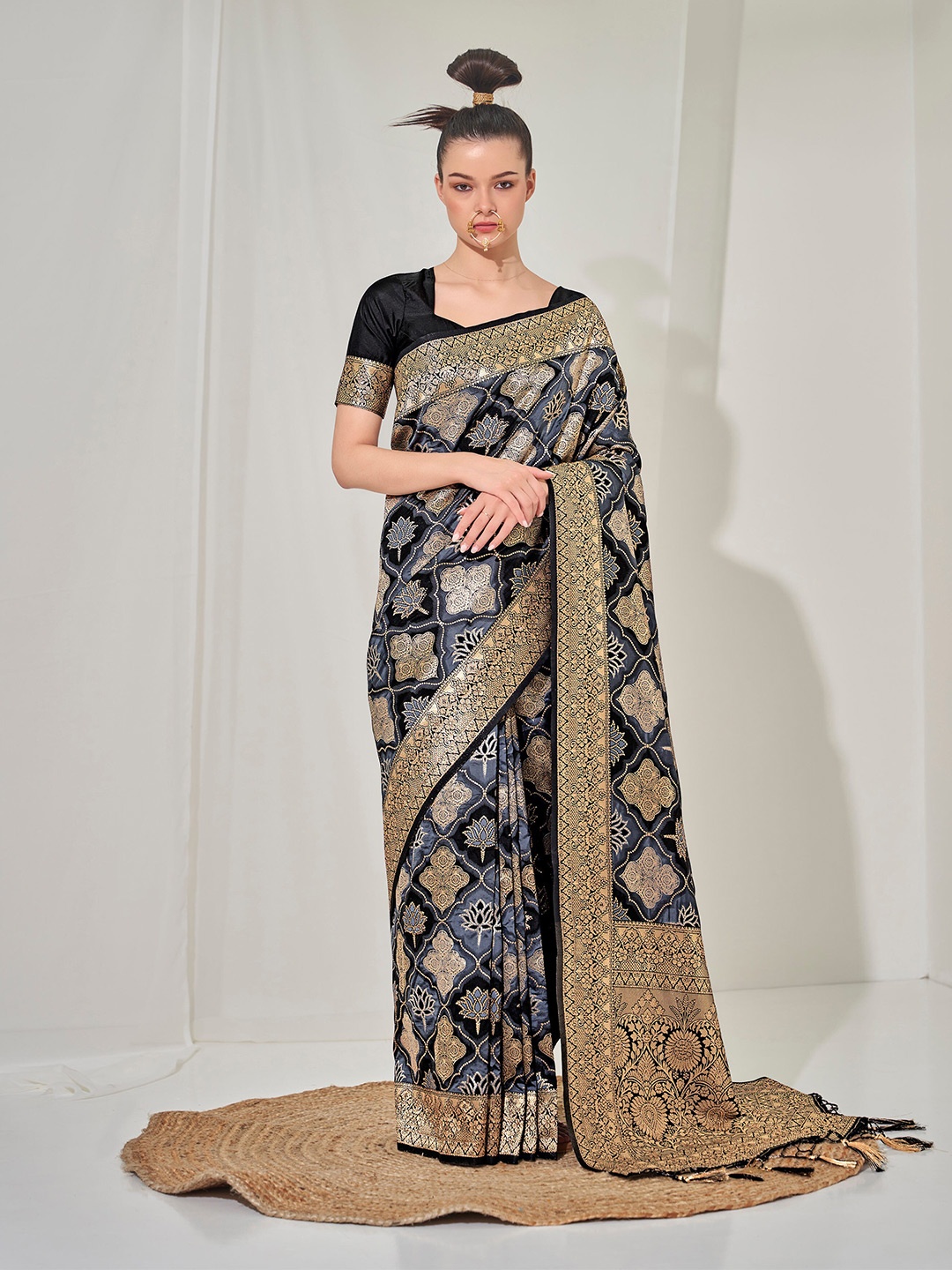 

Mitera Grey & Black Woven Design Zari Saree