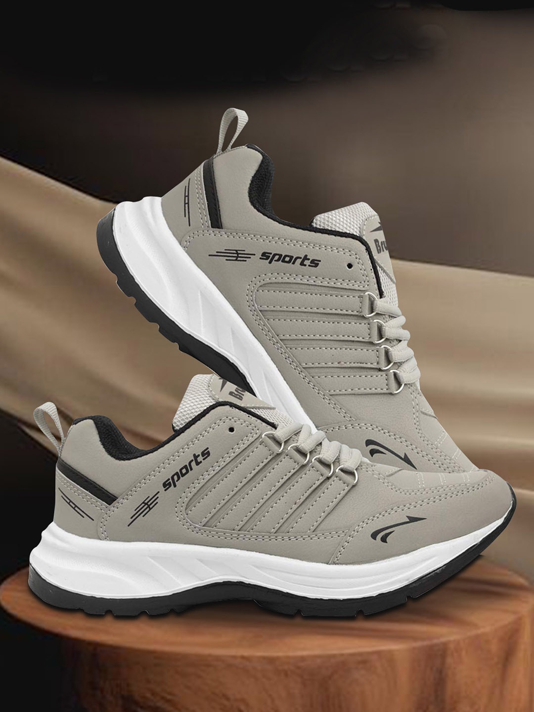 

Bruton Men Mesh Running Shoes, Grey