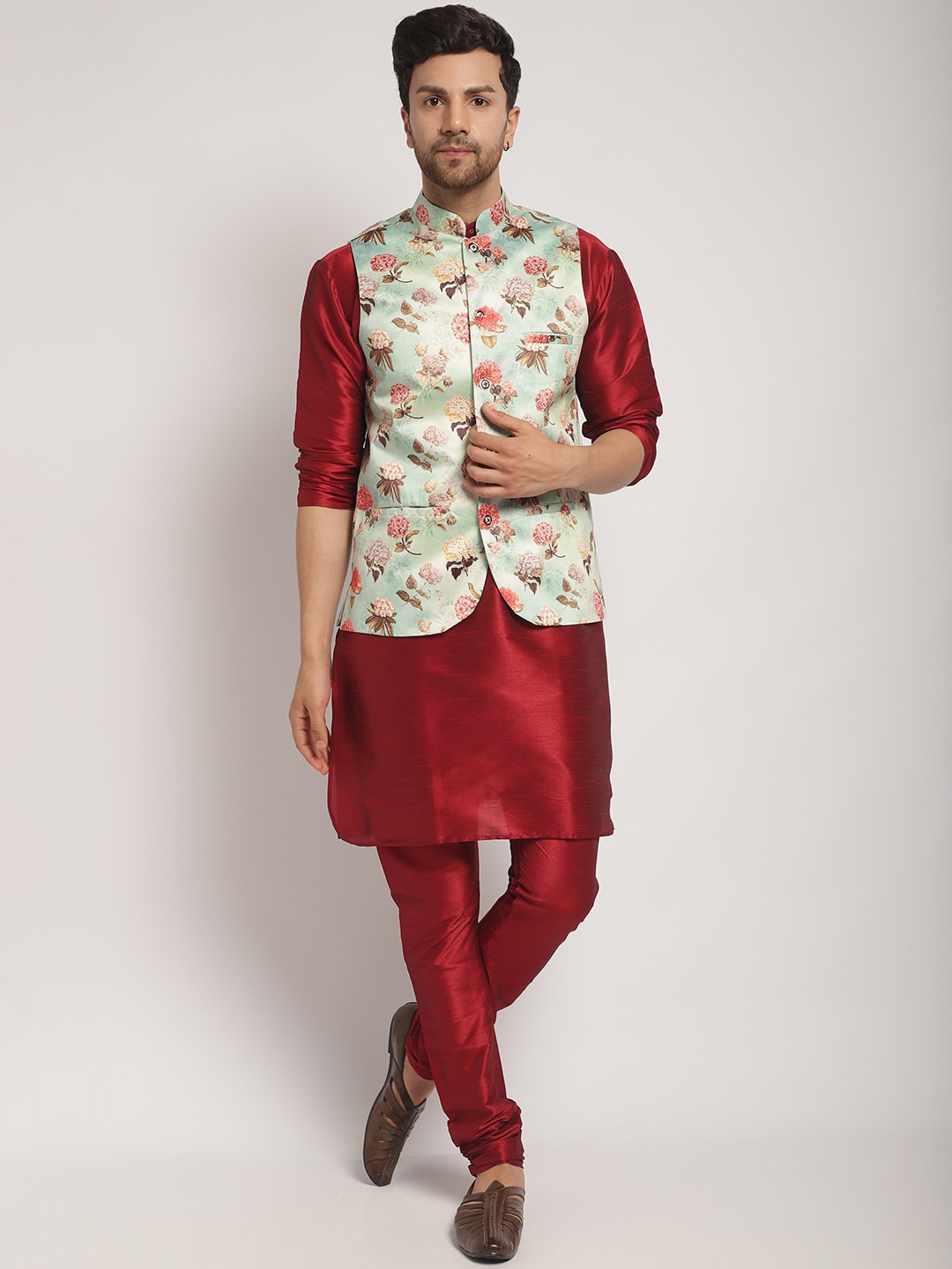 

Kaifoo Regular Kurta With Churidar & Nehru Jacket, Maroon