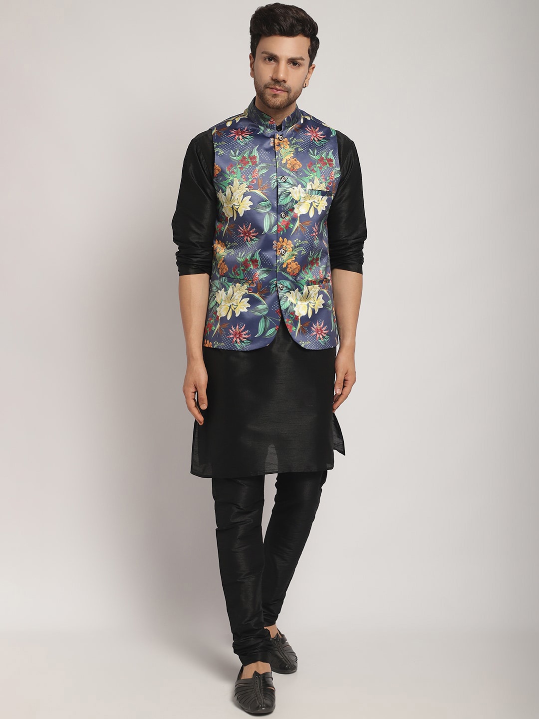 

Kaifoo Mandarin Collar Kurta with Churidar & Nehru Jacket, Black