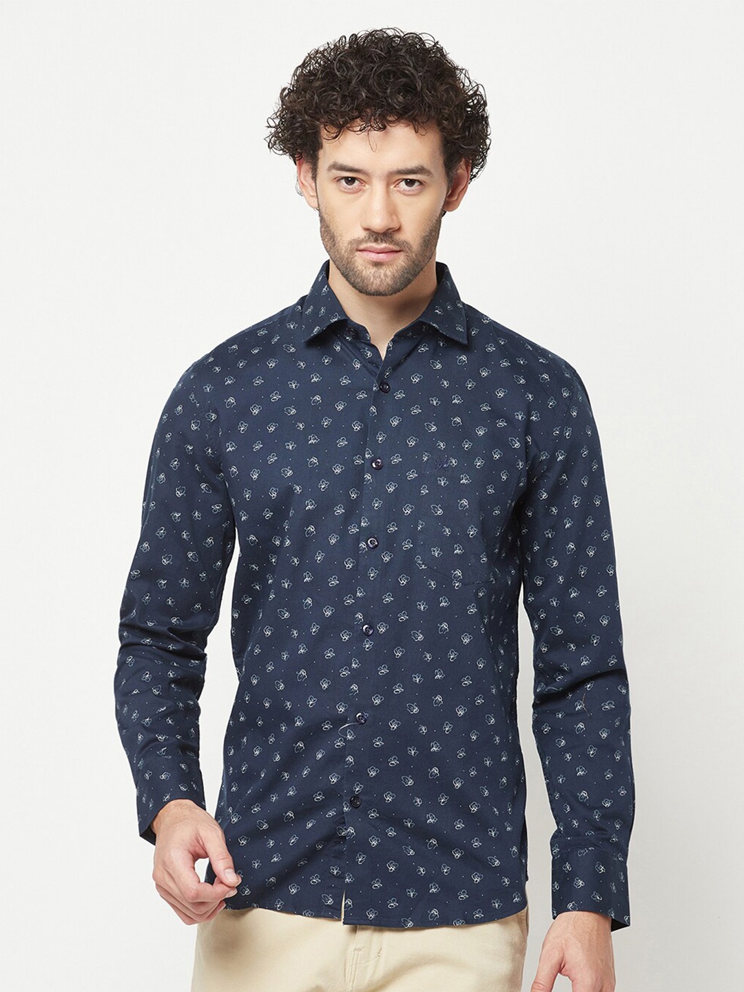 

Crimsoune Club Slim Fit Floral Printed Pure Cotton Casual Shirt, Navy blue