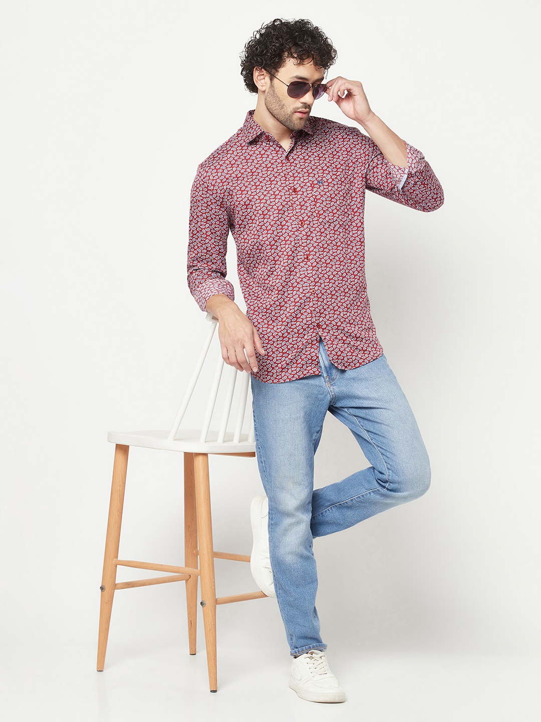

Crimsoune Club Slim Fit Abstract Printed Pure Cotton Casual Shirt, Maroon