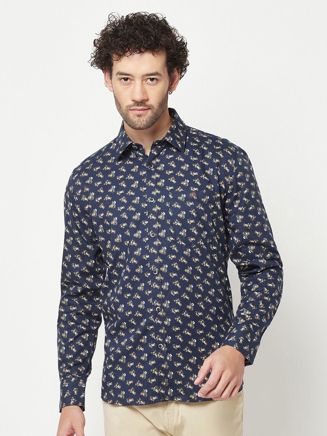 

Crimsoune Club Slim Fit Floral Printed Pure Cotton Casual Shirt, Navy blue