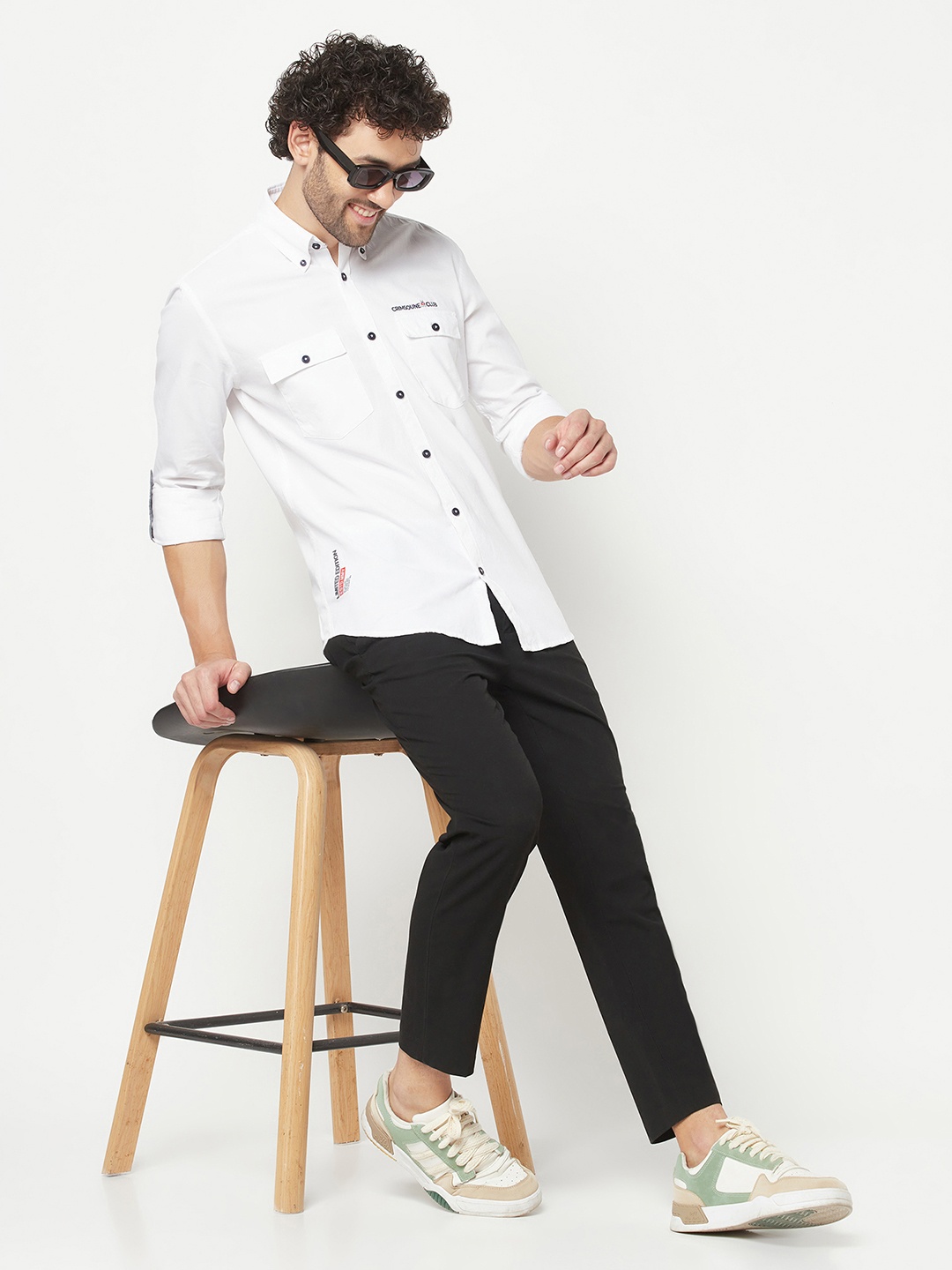 

Crimsoune Club Spread Collar Long Sleeves Casual Shirt, White