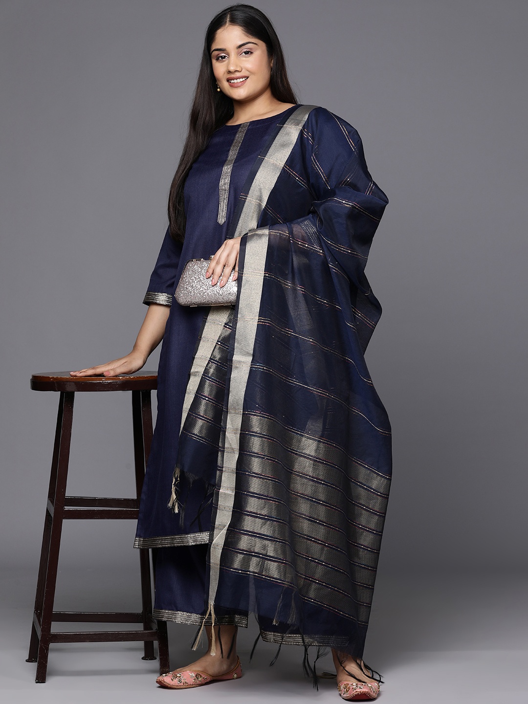 

Indo Era Plus Size Yoke Design Regular Kurta with Palazzos & Dupatta, Navy blue