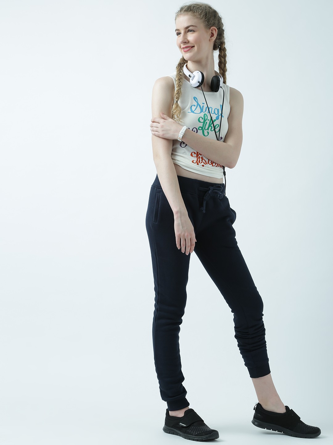 

Huetrap Women Off-White Printed Tank Pure Cotton Top