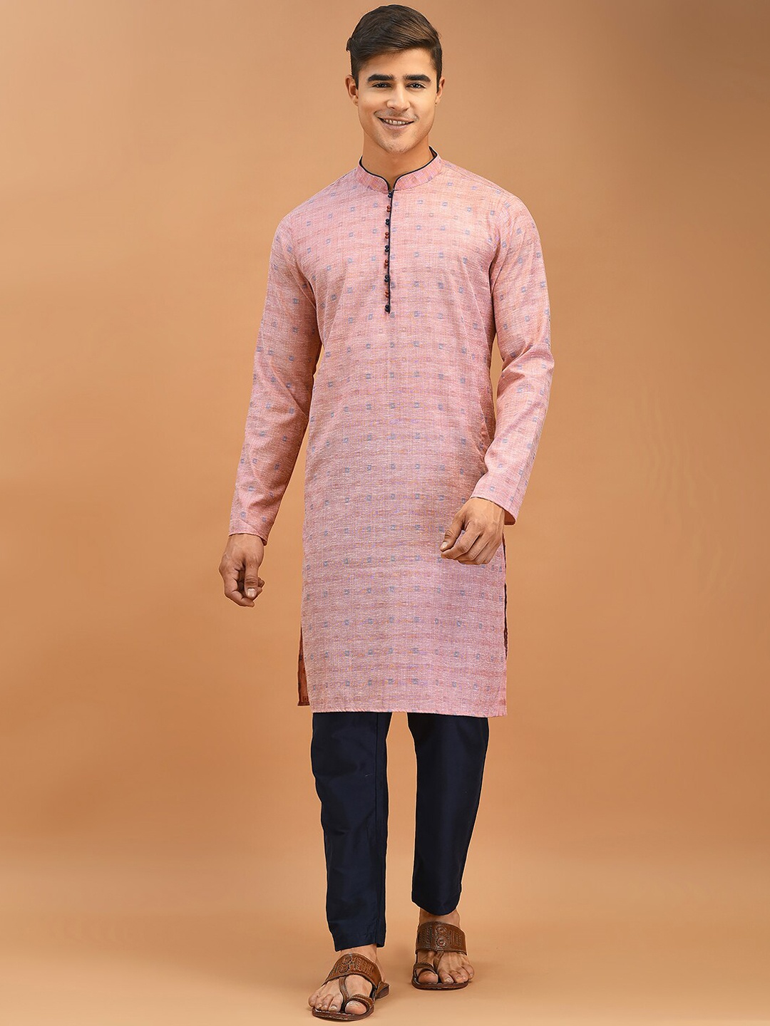 

DEYANN Regular Cotton Kurta with Pyjamas, Pink