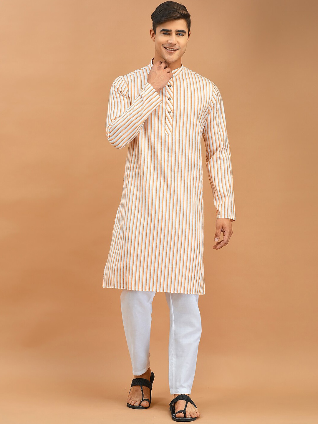 

DEYANN Striped Regular Pure Cotton Kurta with Pyjamas, White