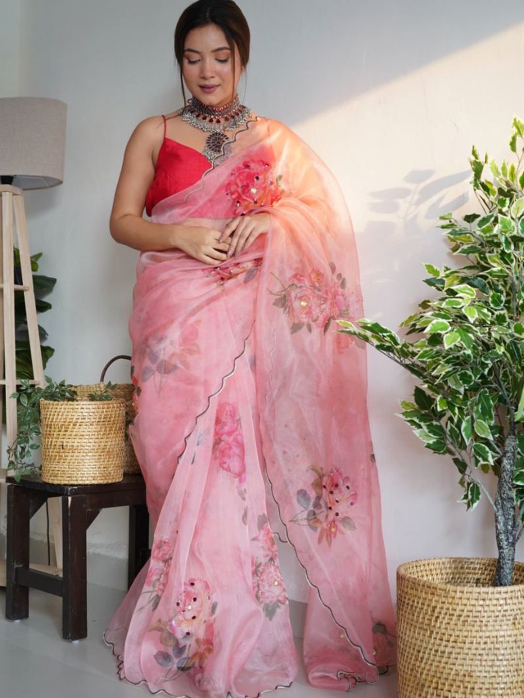 

Atulyam Tex World Floral Printed Organza Saree With Mirror Work, Pink