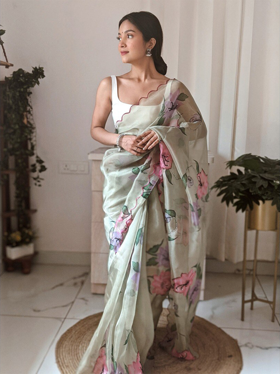 

Atulyam Tex World Floral Beads and Stones Organza Saree, Green
