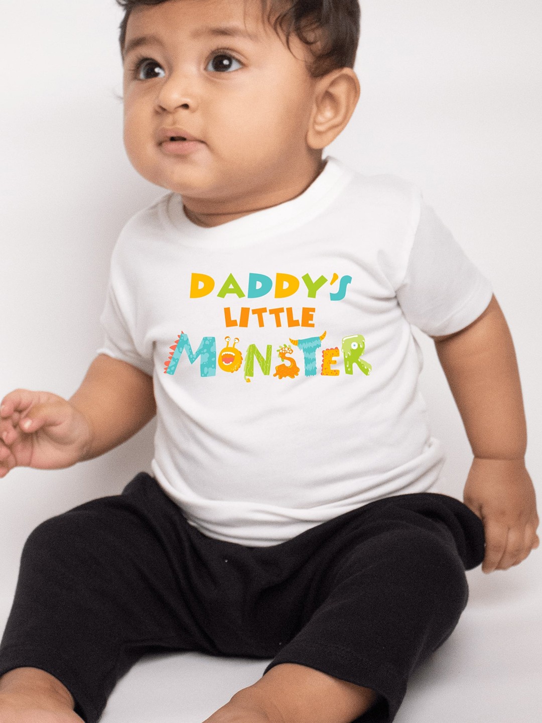 

KNITROOT Infant Boys Graphic Printed Cotton T-Shirt, White