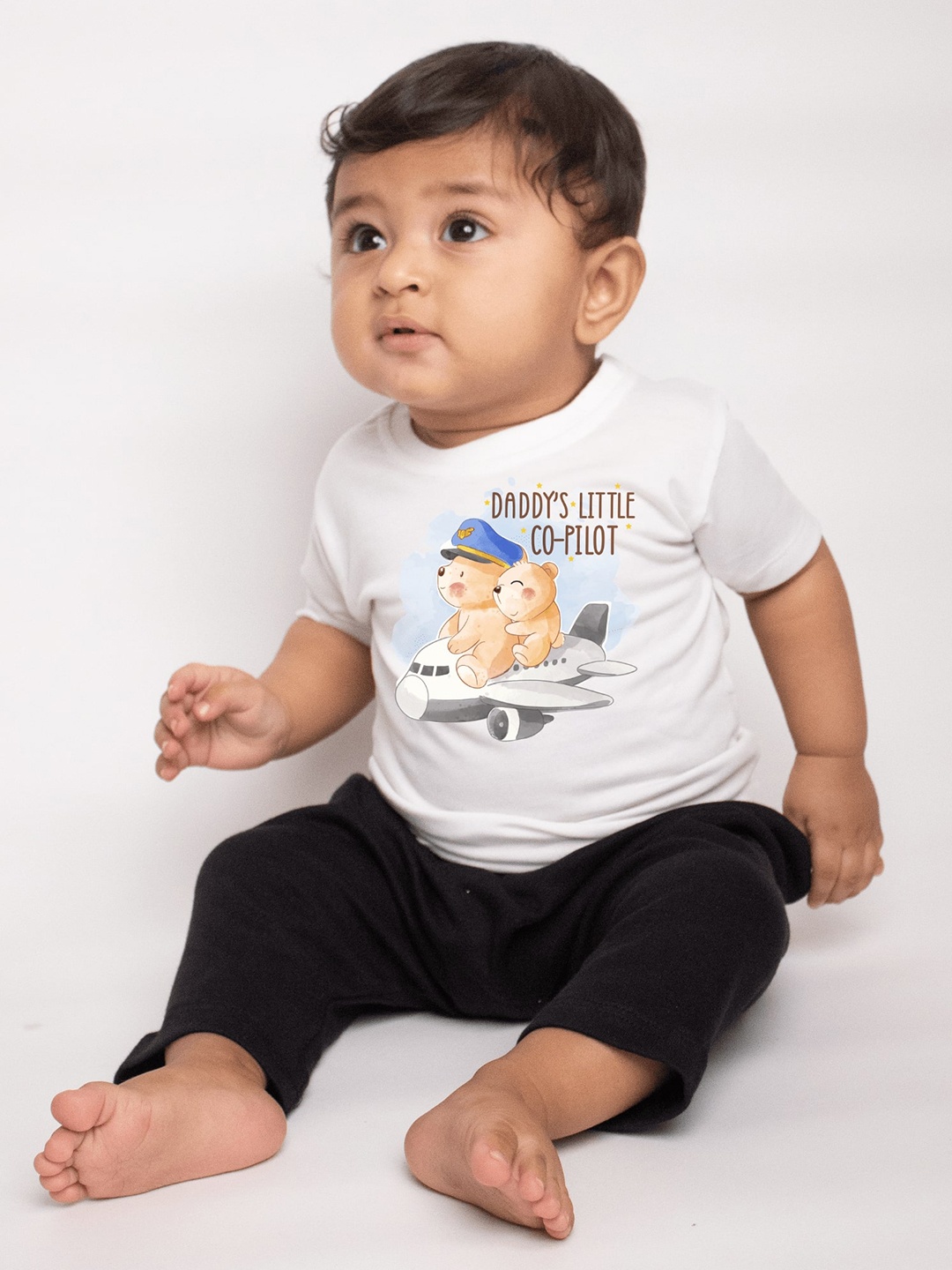 

KNITROOT Infant Boys Graphic Printed Cotton T-shirt, White