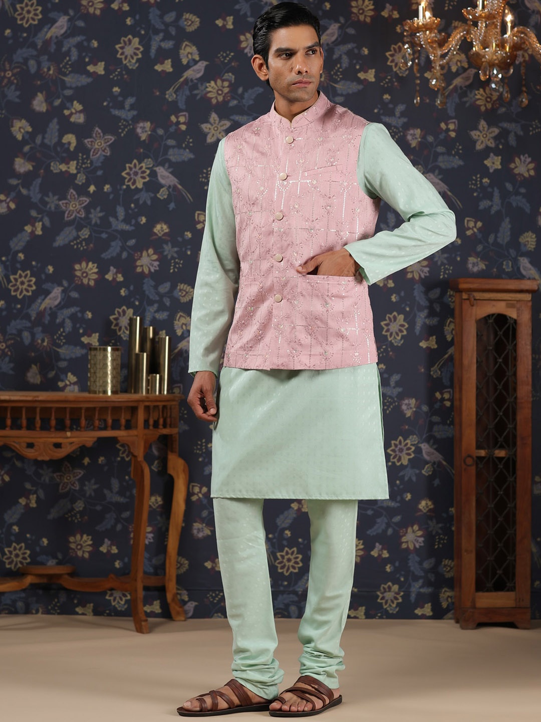 

House of Pataudi Mandarin Collar Straight Kurta With Churidar & Embroidered Nehru Jacket, Green
