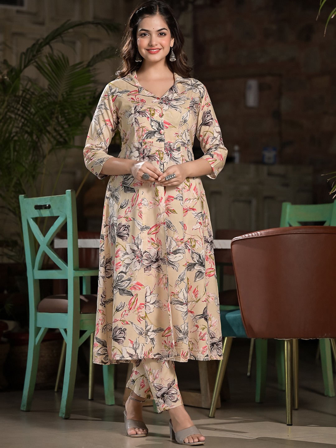 

Sangria Floral Printed A-Line Kurta With Trouser, Beige