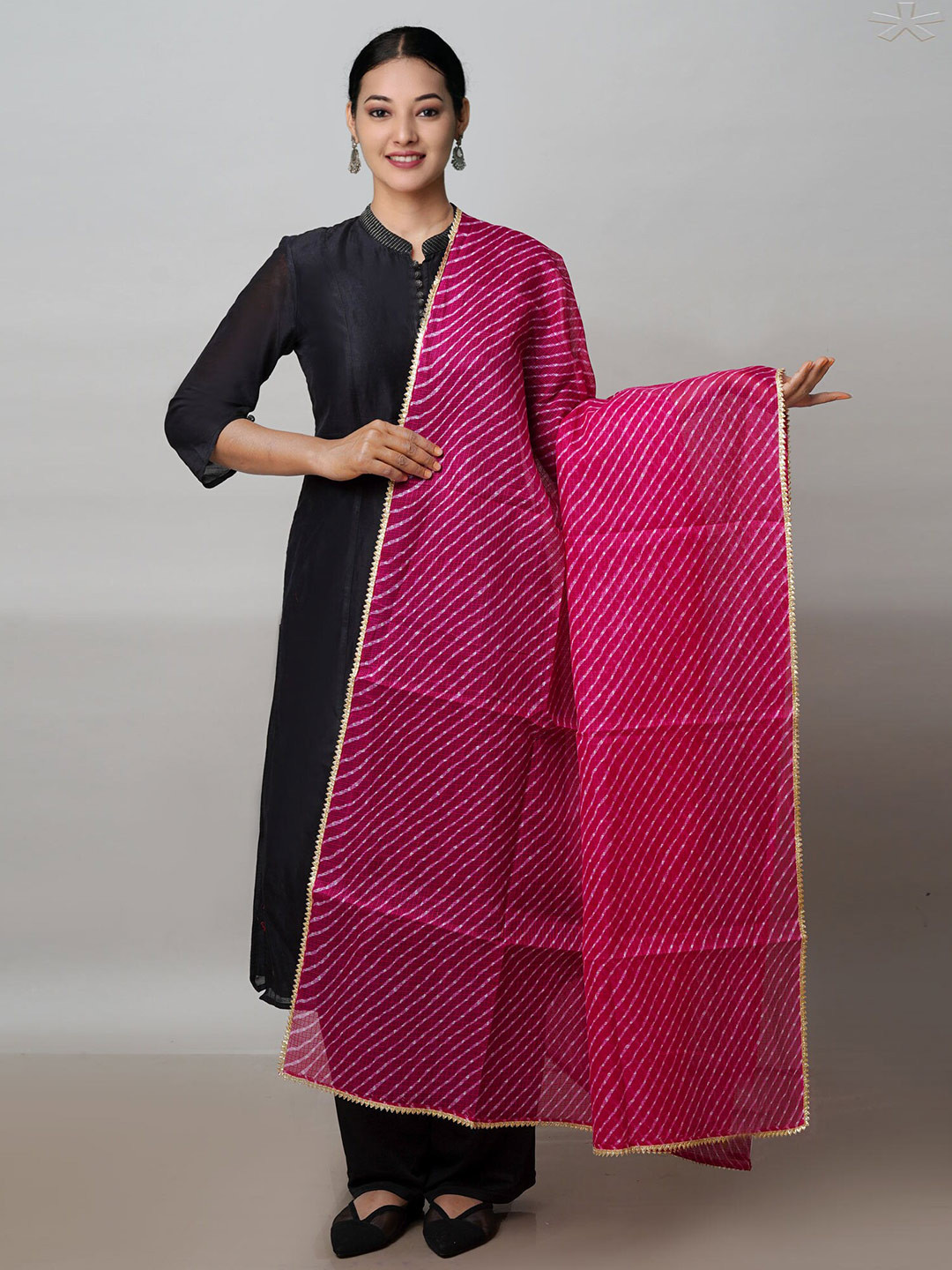 

Unnati Silks Leheriya Printed Dupatta, Pink