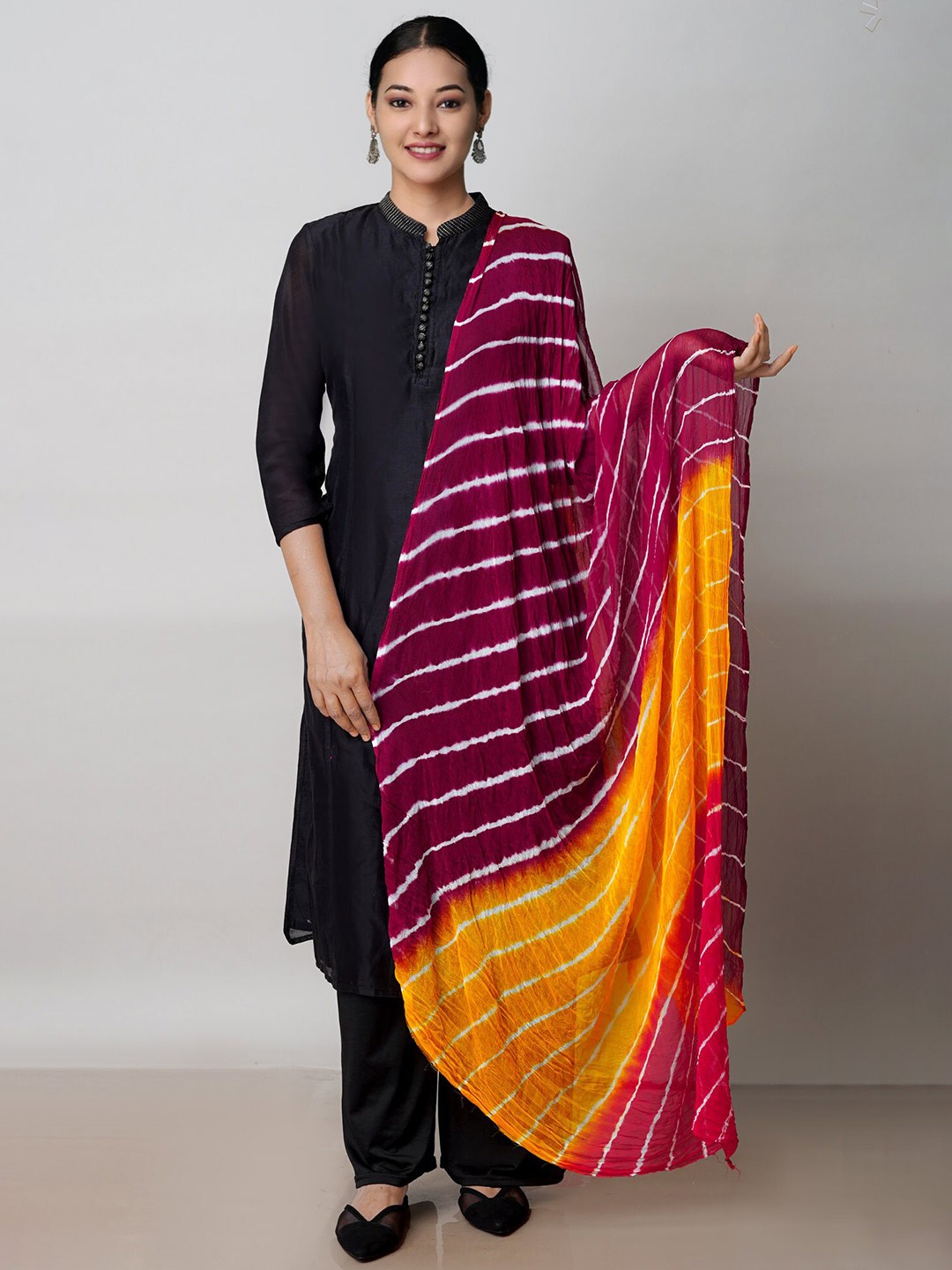 

Unnati Silks Printed Silk Bandhani Dupatta, Burgundy