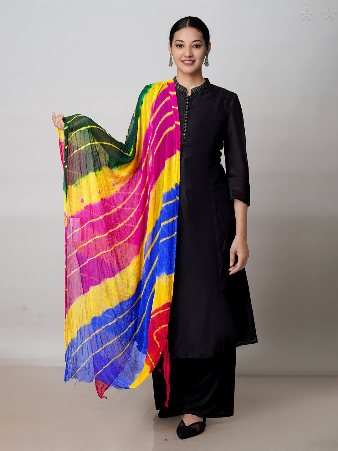 

Unnati Silks Tie & Dye Printed Dupatta, Yellow