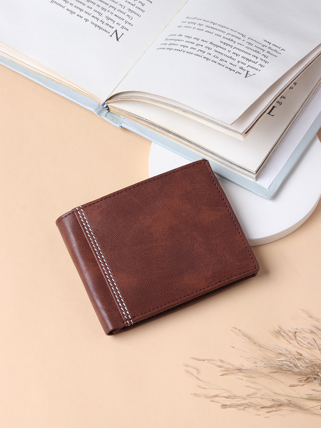 

HENEDA Men Brown Two Fold Wallet