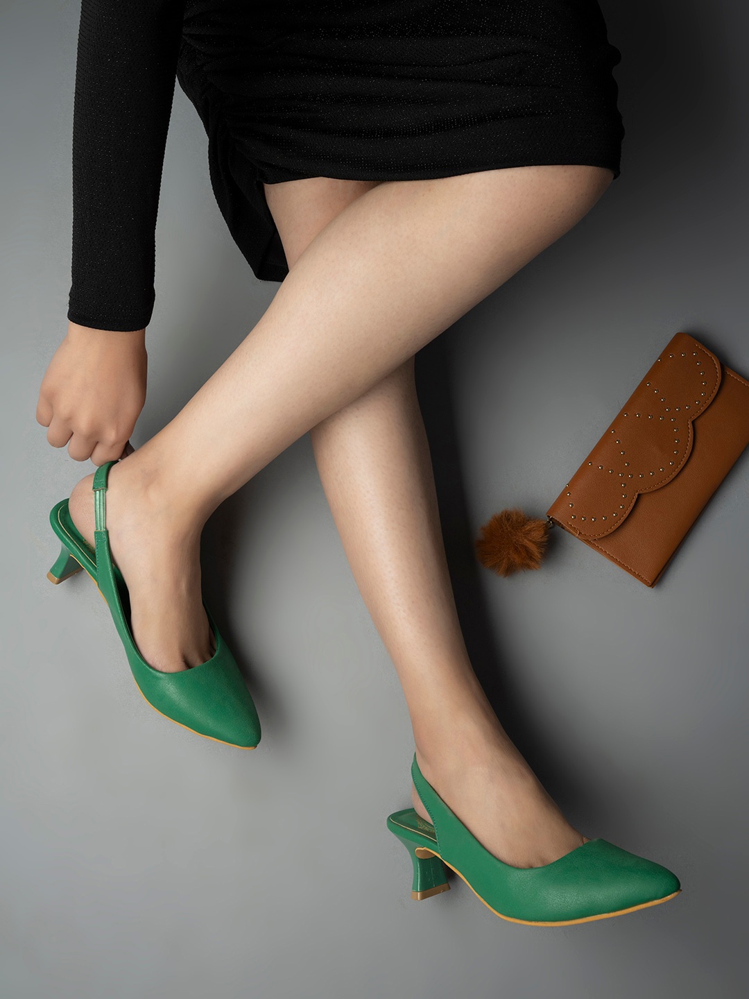 

Shoetopia Textured Pointed Toe Kitten Pumps, Green