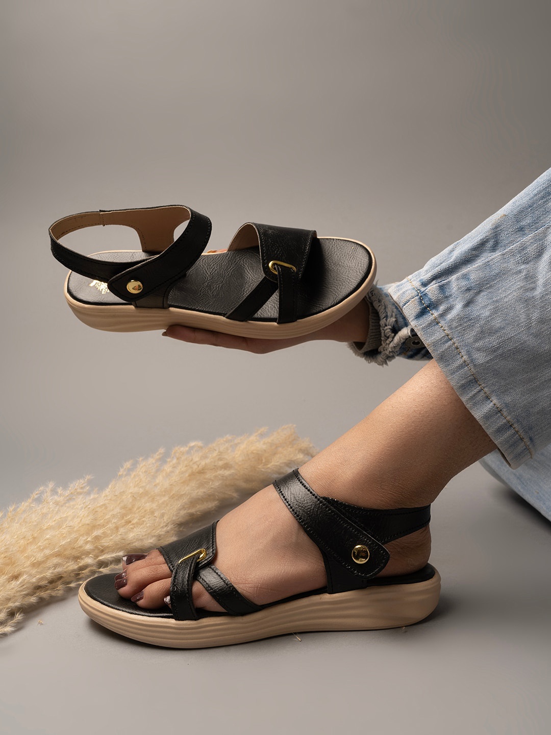

Shoetopia Open Toe Ankle Loop Flats With Velcro Closure, Black