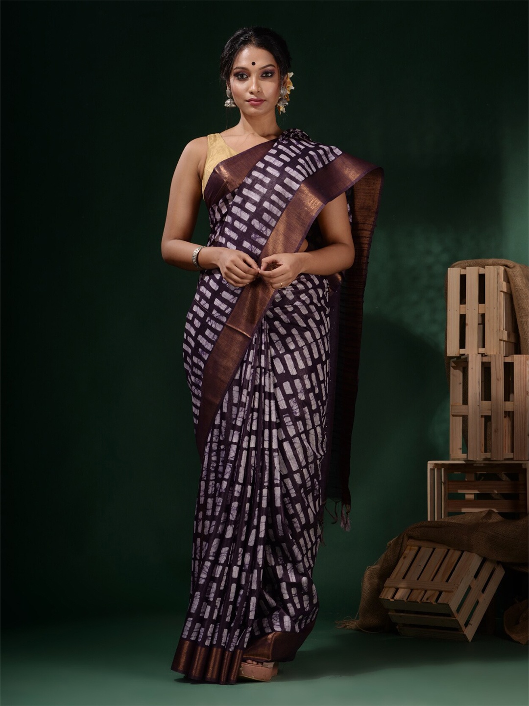 

Charukriti Batik Block Printed Zari Saree, Purple