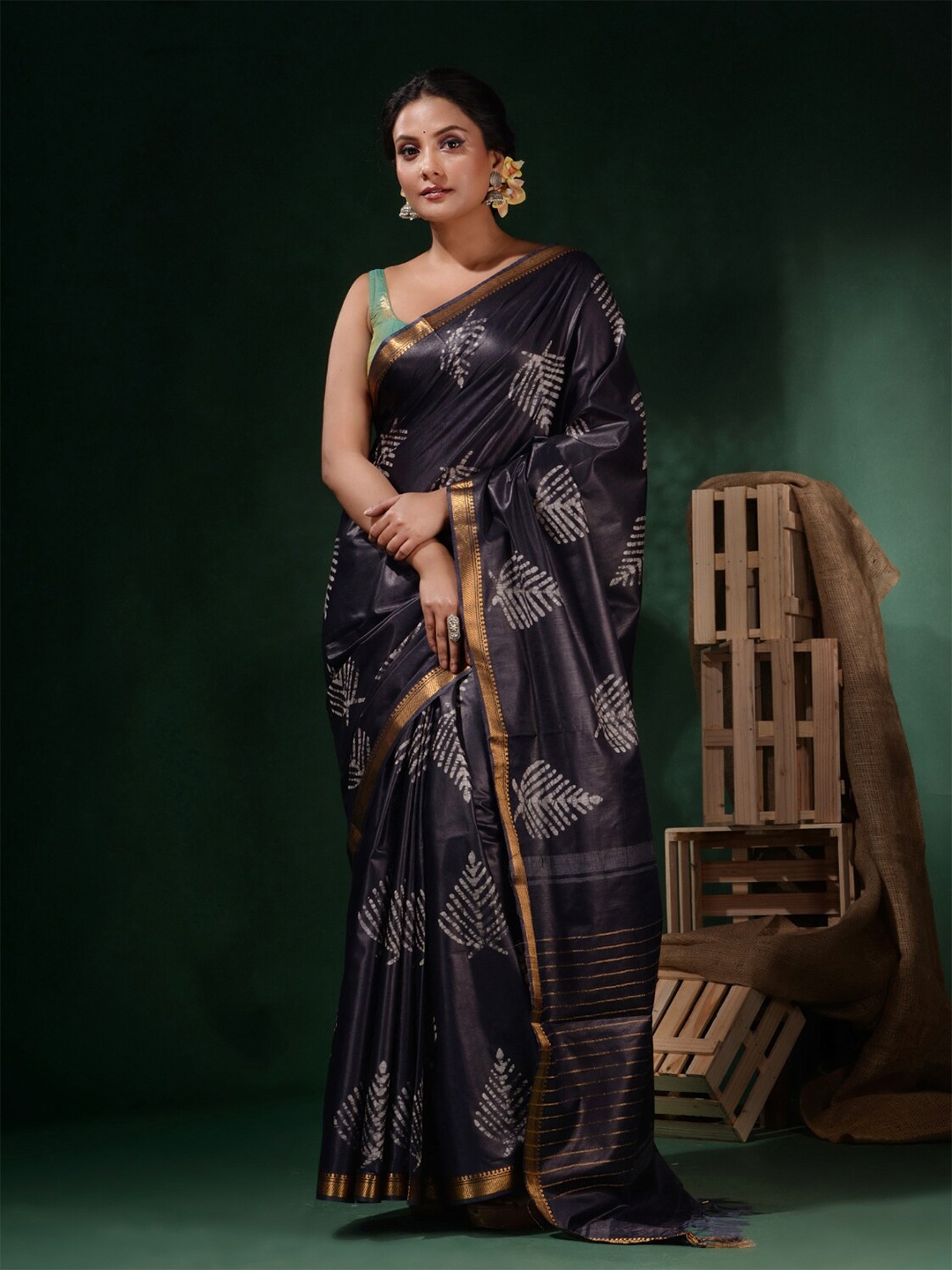 

Charukriti Batik Block Printed Zari Saree, Black