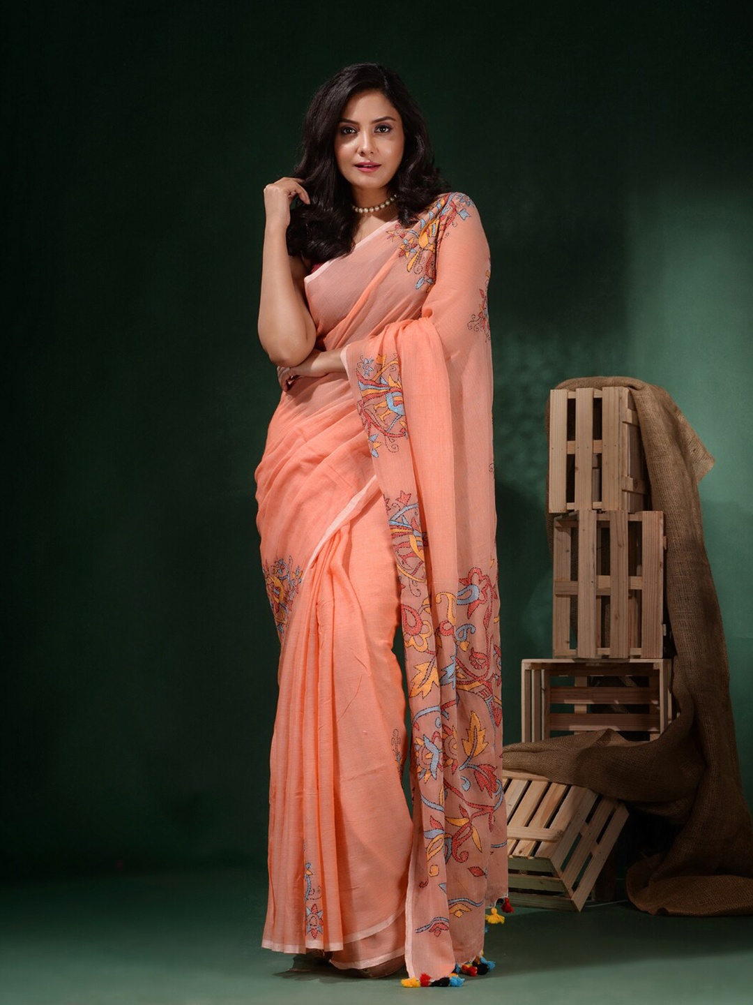 

Charukriti Ethnic Kantha Work Embroidered Pure Cotton Saree, Peach